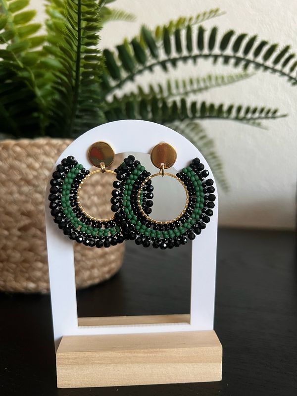 Boucle d’oreille verte