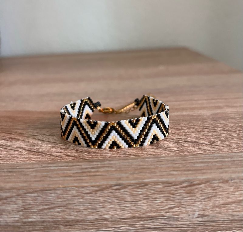 bracelet zigzag