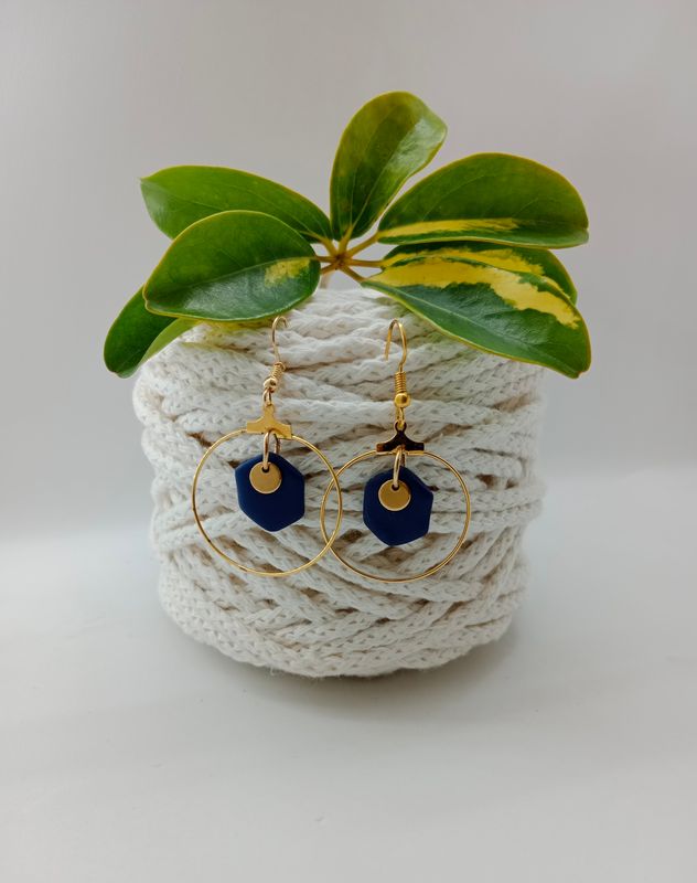 ARETES