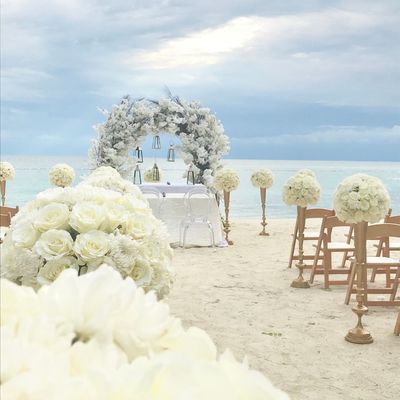 Alquiler de arcos de boda (Málaga)