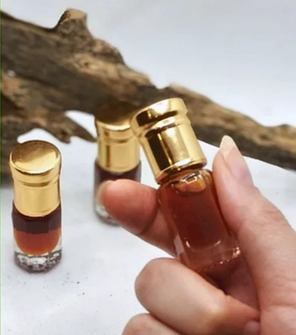 Oud Khamael  6 ml - 12 ml