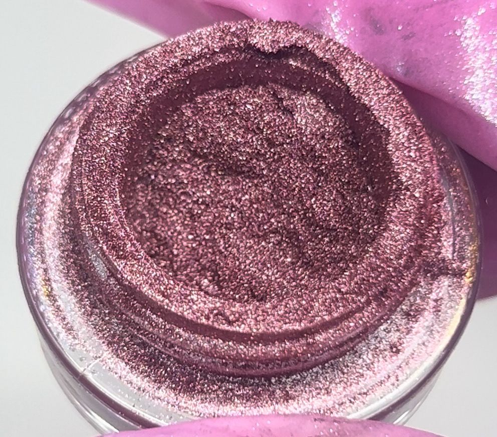 Pink Holographic Chrome
