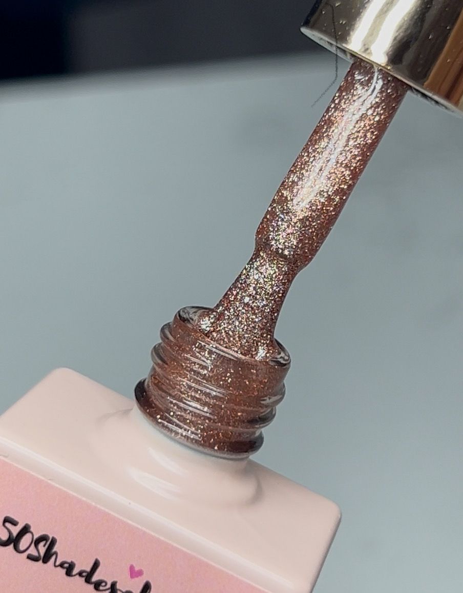 Platinum Cat Eye - Champagne