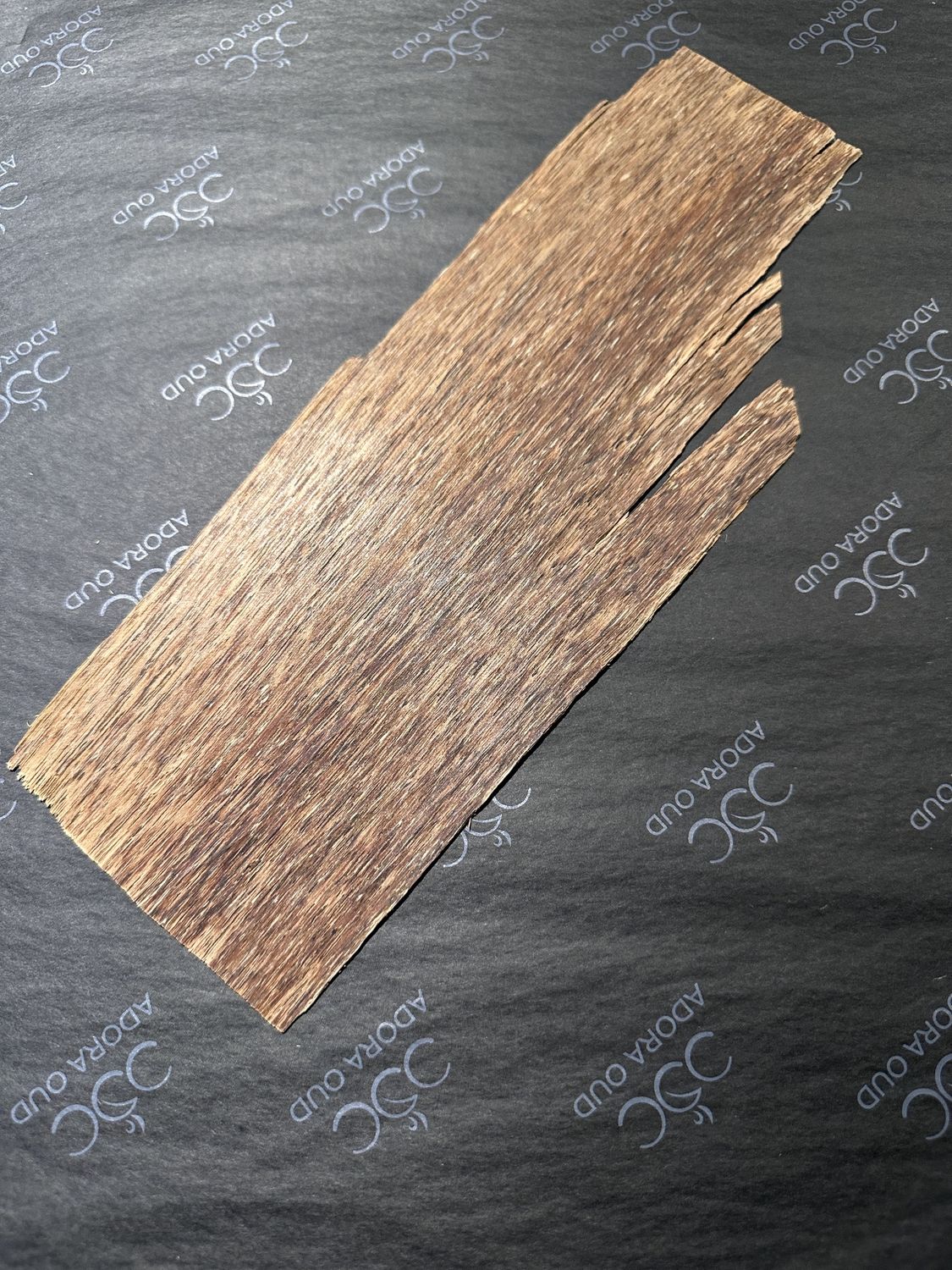 Adora Oud  Vietnam Agarwood Oud Slats / Chips ( 1 oz )