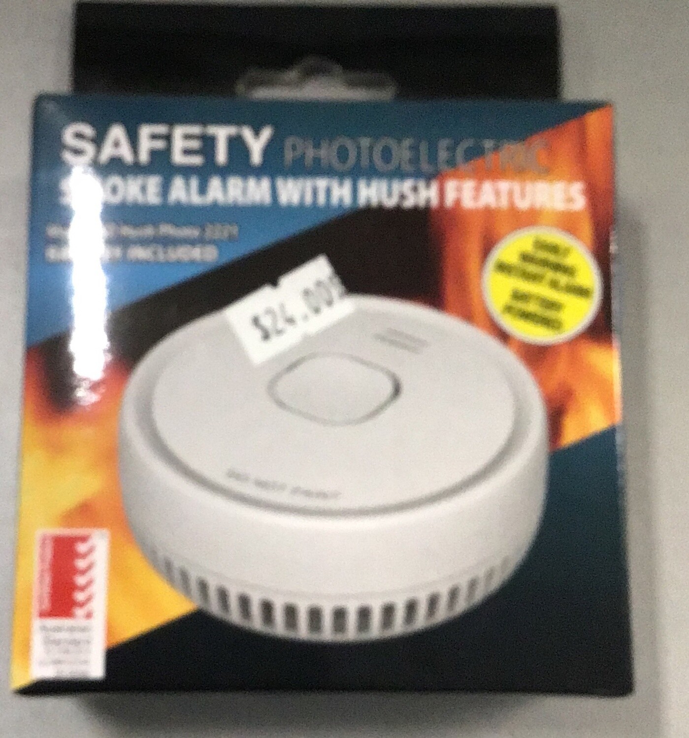 Safety photoelectric smoke alarm with hush feature