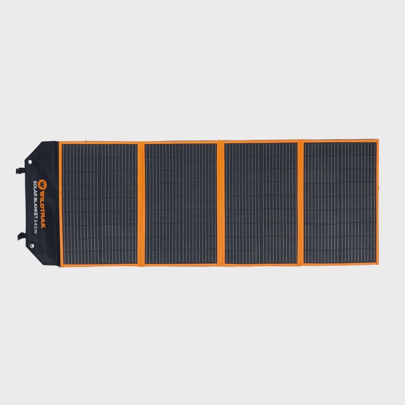 Wildtrak 240W Folding Solar Blanket A-Grade with ETFE Coating, Built in Stand, &amp; Carry Bag