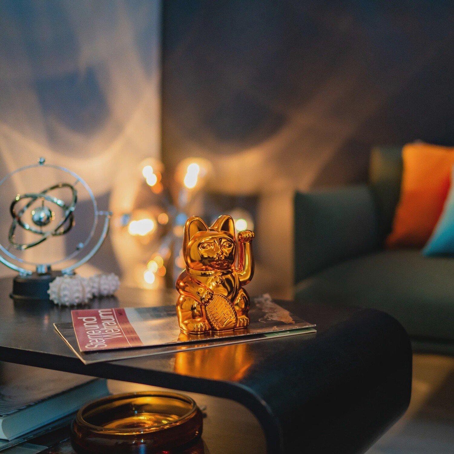 Lucky Cat Cosmic - Mars