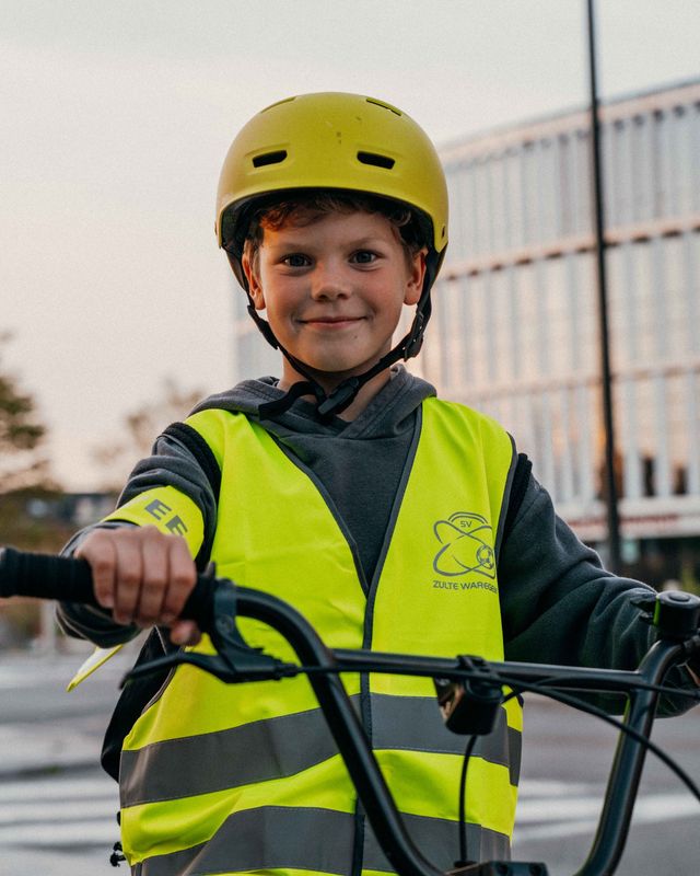 Fluohesje kids - logo