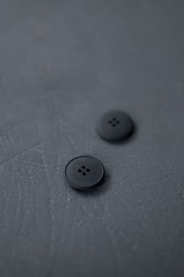 Merchant &amp; Mills Hemp Buttons 20mm