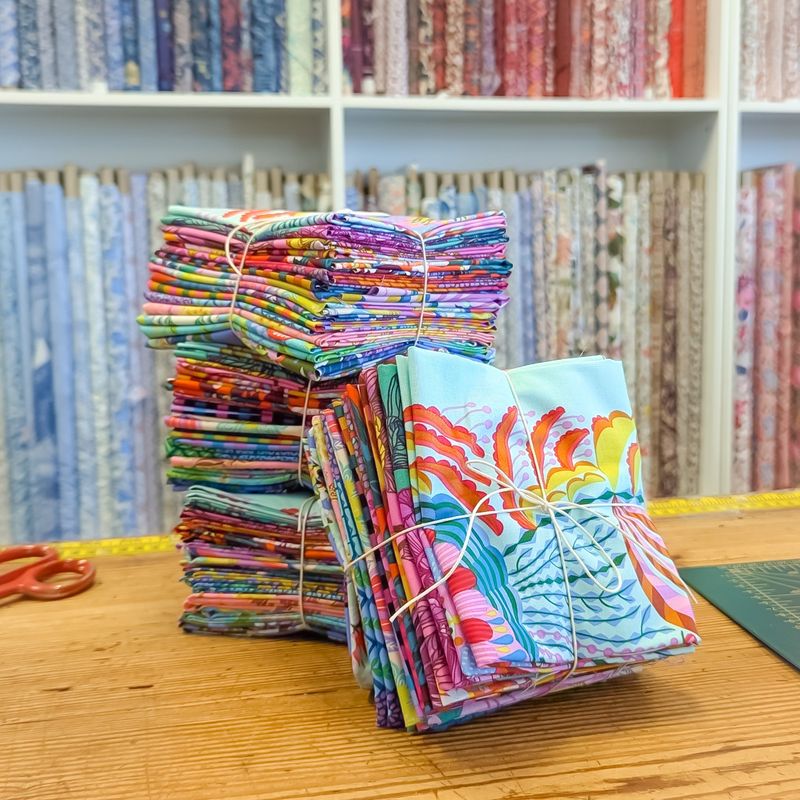 Our Fair Home - Fat Quarter Bundle - Anna Maria