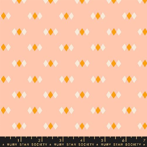 Juicy by Melody Miller - Diamonds Peach - 25cm