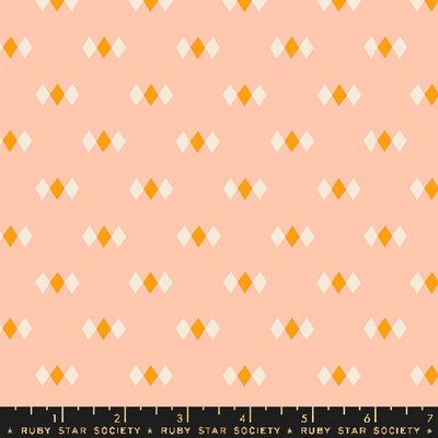 Juicy by Melody Miller - Diamonds Peach - 25cm