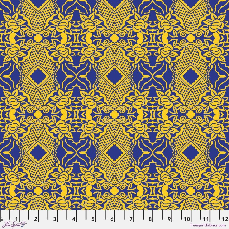 Folk Heart - Windows / Gilded - 25cm