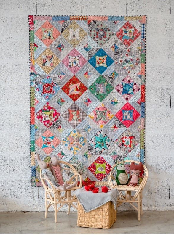 There&#39;s A Bear in There Quilt Pattern + Template Set - Judy Newman
