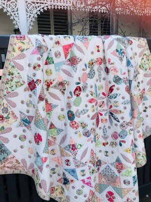 Vermont Summer Medallion Quilt Template Set - Judy Newman