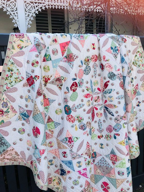 Vermont Summer Medallion Quilt Template Set - Judy Newman