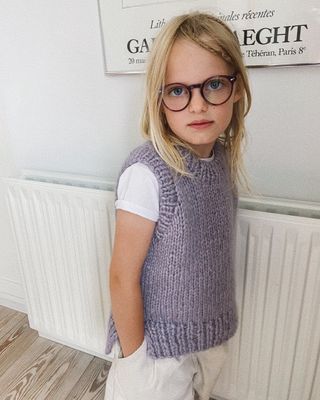 Holiday Slipover Junior / Petite Knits Pattern
