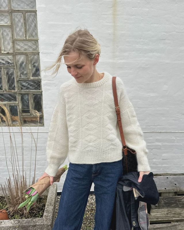 Esther Sweater / Petite Knits Pattern (Adult)