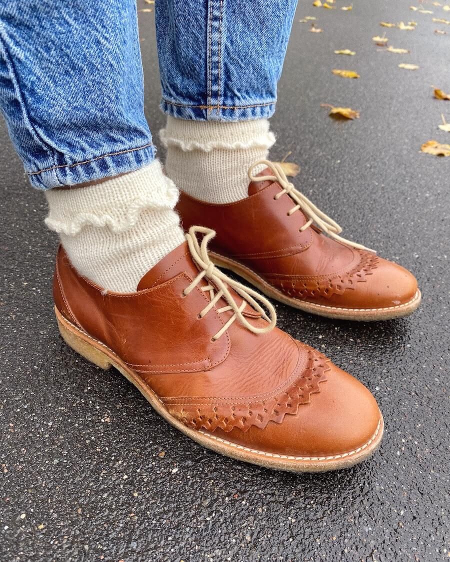 Ruffle Socks / Petite Knits (Adult)