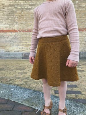 Dandelion Skirt Junior / Petite Knits Pattern