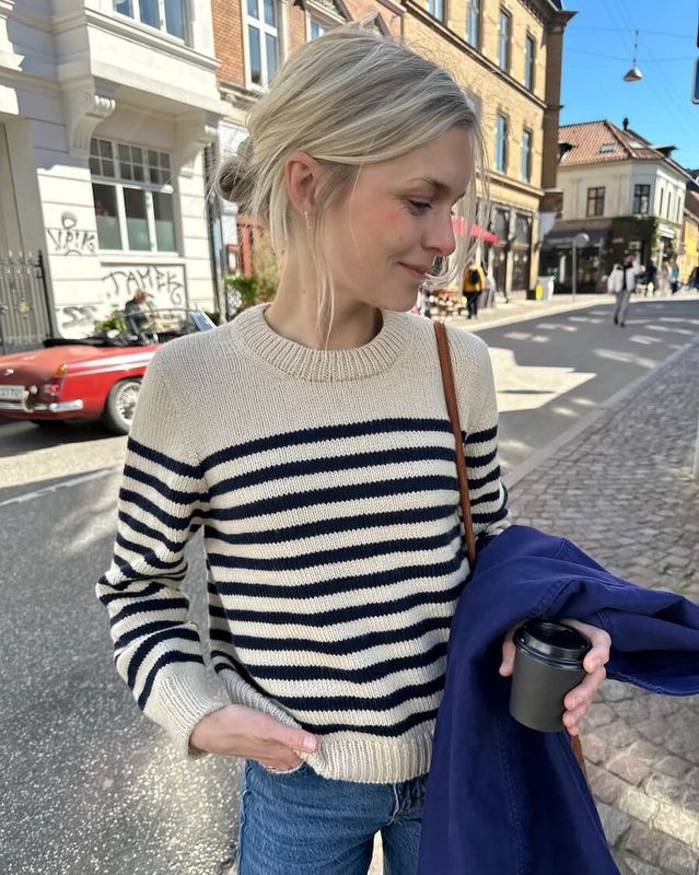 Lyon Sweater / Petite Knits Pattern