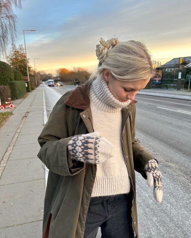Celeste Mittens / Petite Knits Pattern
