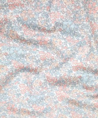 Liberty Lasenby Cotton / Collector&#39;s Home - Botanist&#39;s Blossom B - 25cm