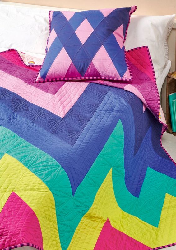 Heatwave Quilt Pattern / Tied With a Ribbon