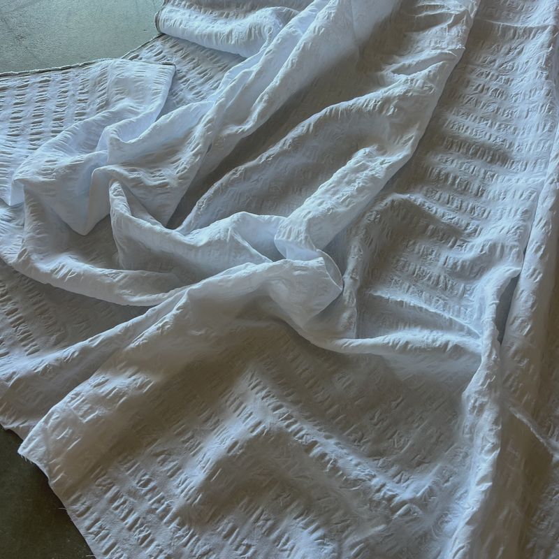 Linen/Viscose Seersucker / White - 25cm