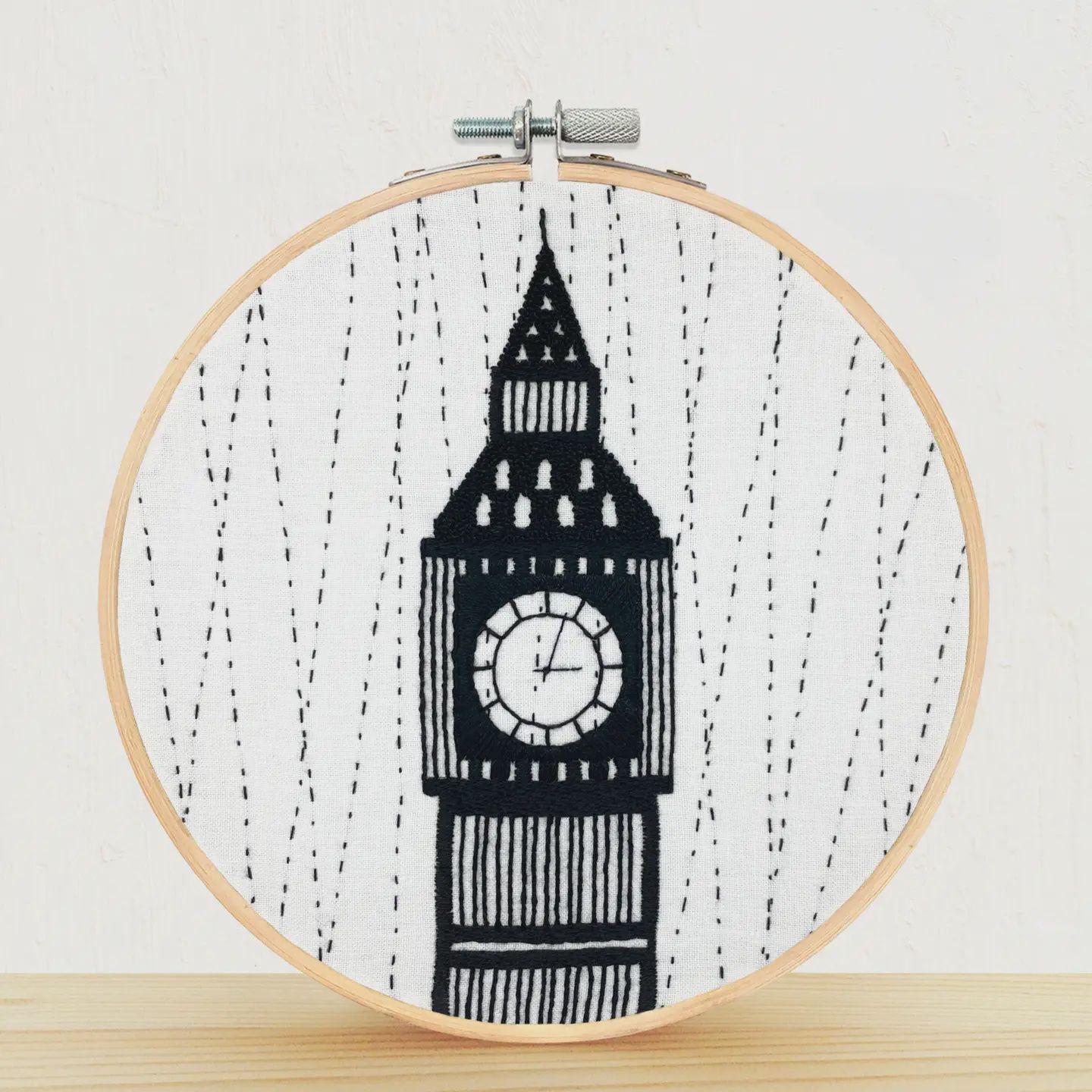 Embroidery Kit / Big Ben