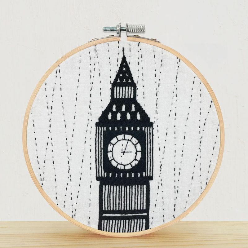 Embroidery Kit / Big Ben