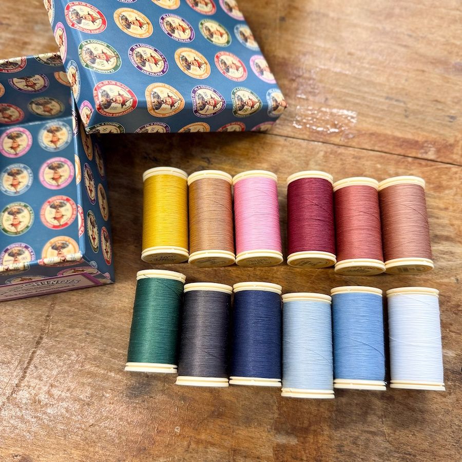 Sajou Fil à Gant Thread Box of 12 Spools / Vintage Tones