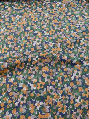 Hokkoh / Printed Lawn Floral 3E Navy / 25cm