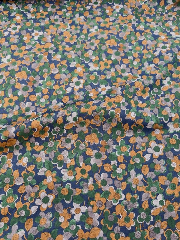 Hokkoh / Printed Lawn Floral 3E Navy / 25cm