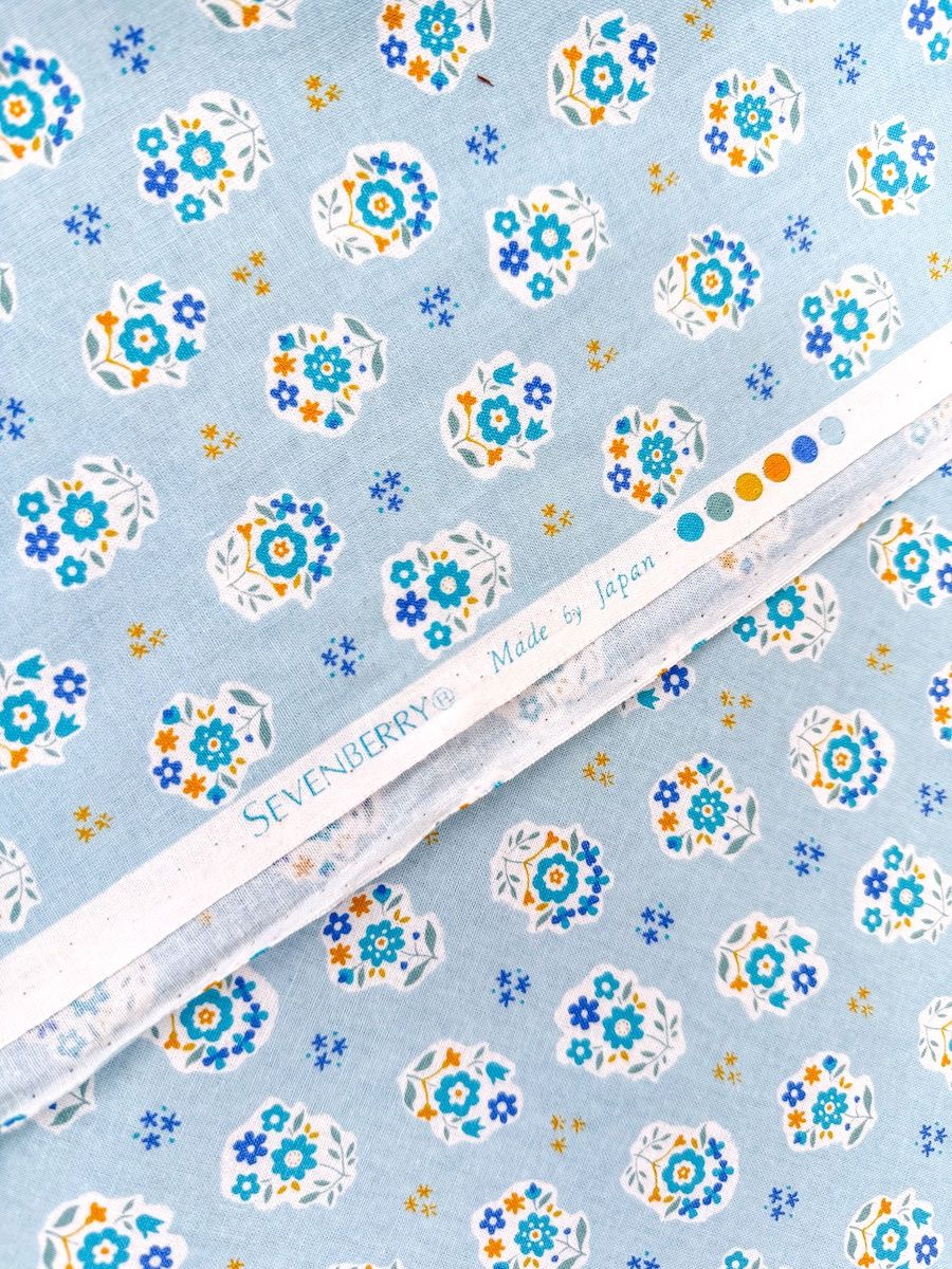 Sevenberry / Floral Motif / Light Blue / 25cm