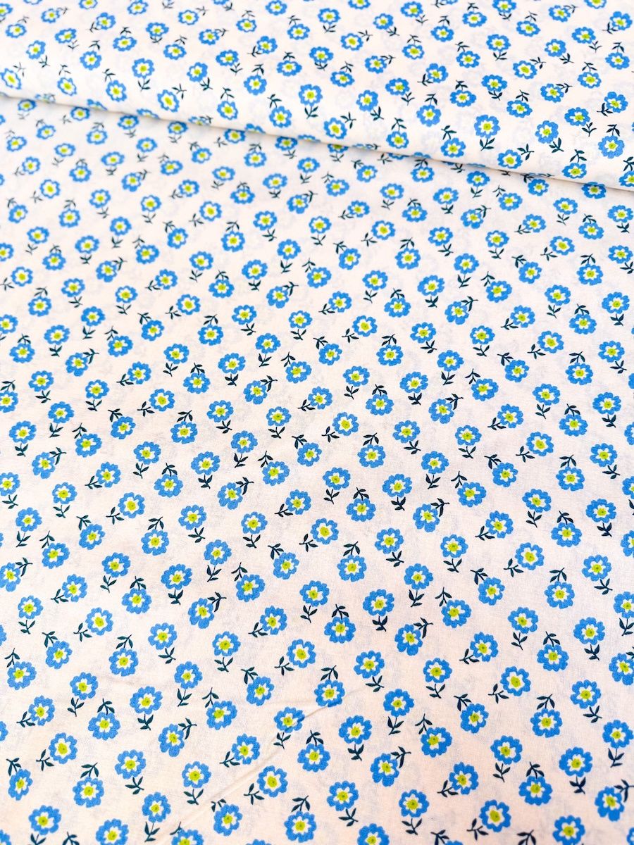 Sevenberry / Floating Floral / Blue / 25cm