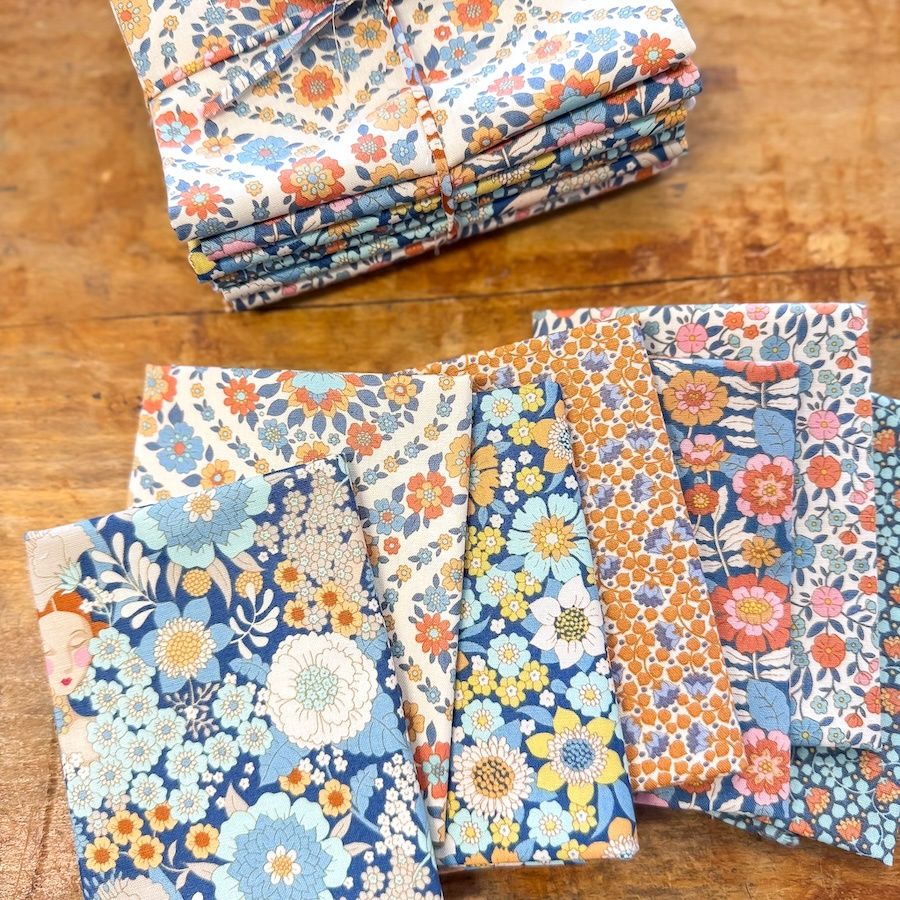 Tilda Wallflower Bundle (x7) - Blue