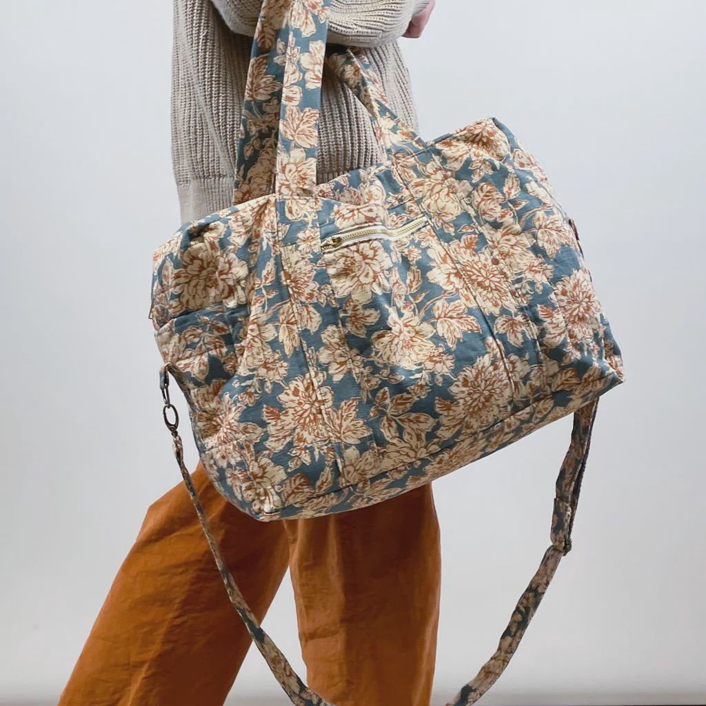 IKatee / VOYAGE Travel Bag + Vanity Case Pattern