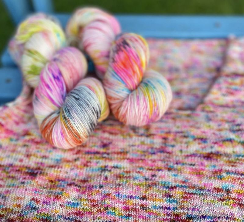 Sock Yarn De Luxe / Flowers
