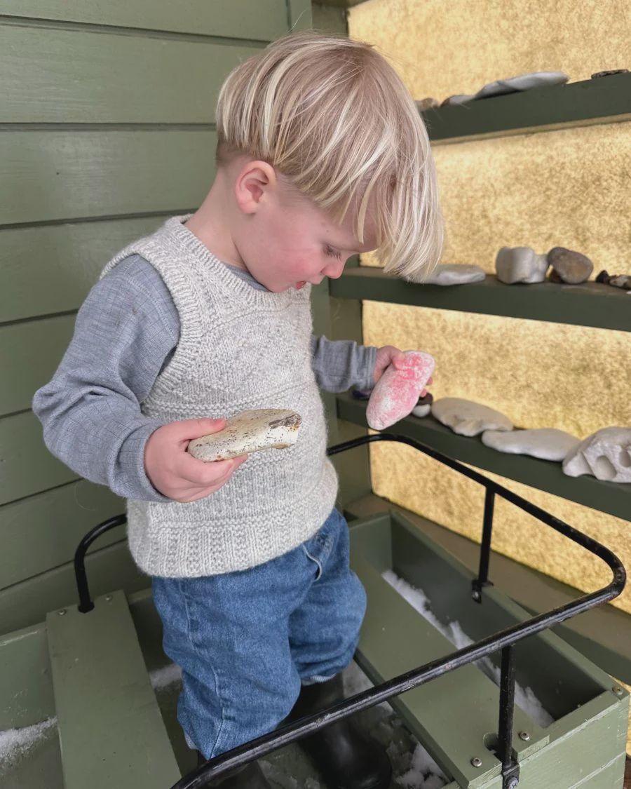 Storm Slipover Junior / Petite Knits Pattern