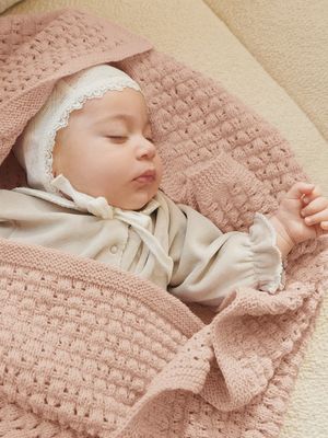 Butterfly Blanket - Baby / Sandnes Garn Pattern