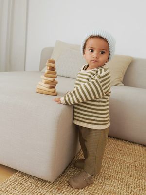 Pascal Sweater - Baby / Sandnes Garn Pattern