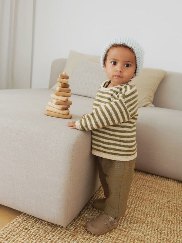 Pascal Sweater - Baby / Sandnes Garn Pattern