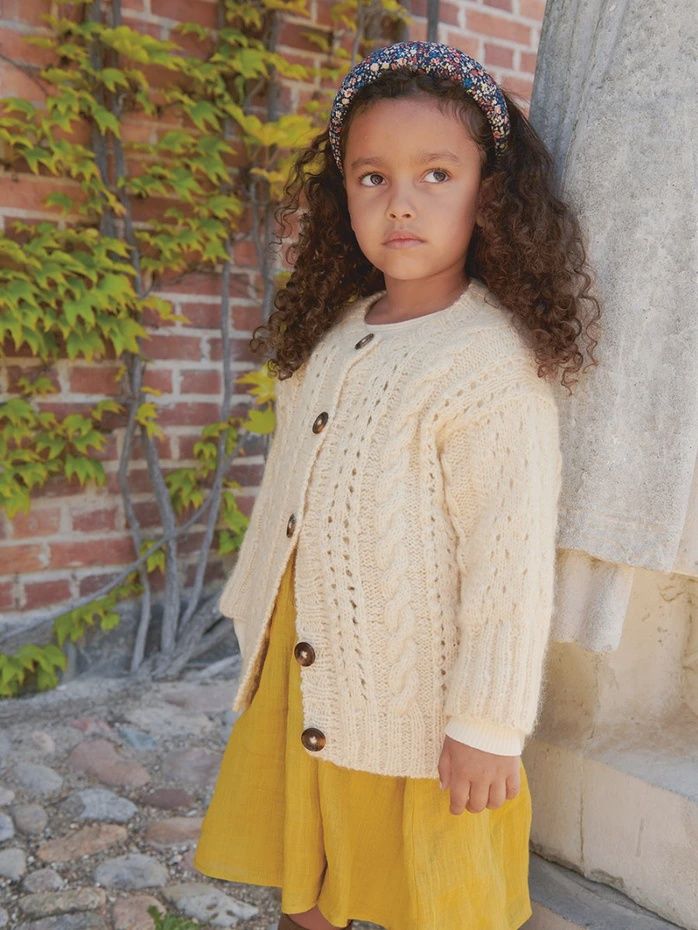 Cornelia Cardigan - Junior / Sandnes Garn Pattern