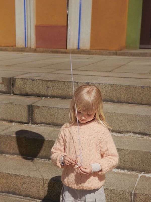 Cornelia Sweater - Junior / Sandnes Garn Pattern