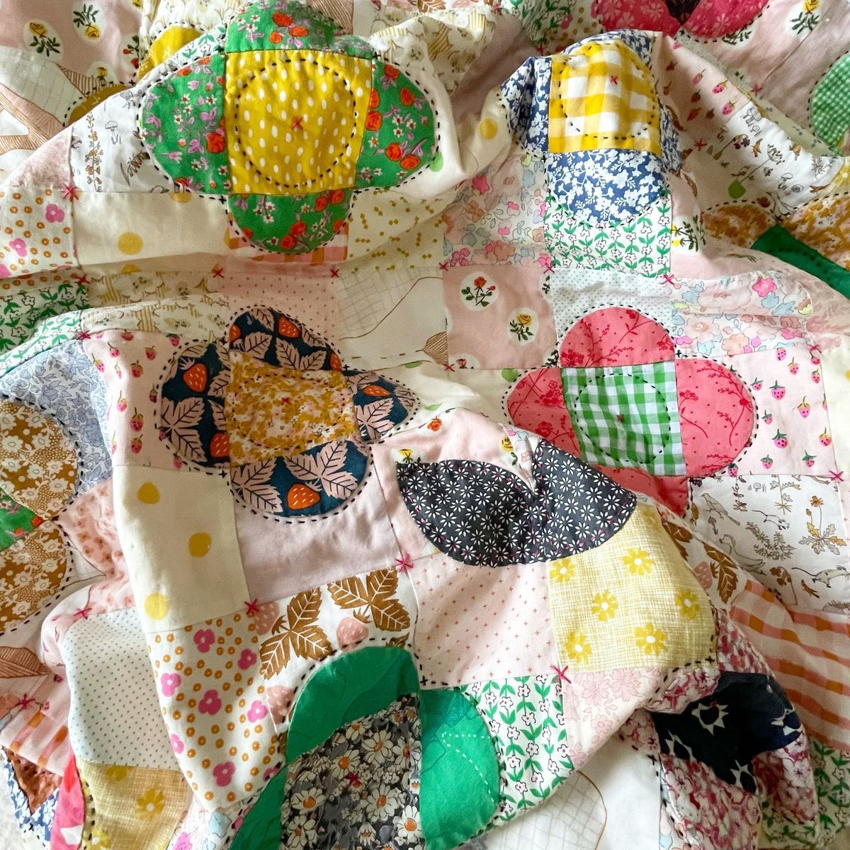 Orla Quilt Fabric Bundle / 39 x Fat 8th
