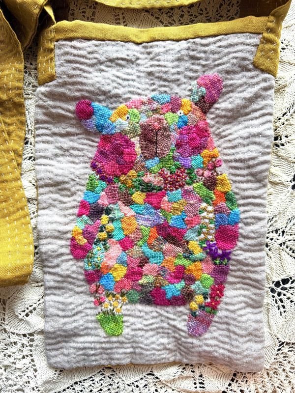 Tomomi Mimura Mosaic Embroidery Kit / Big Bear