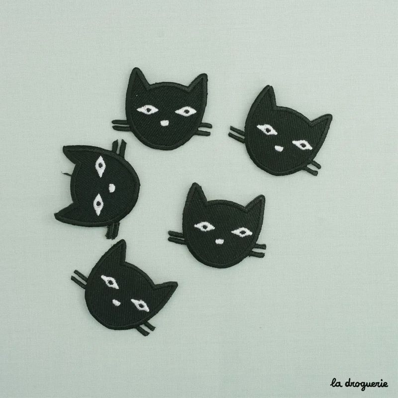 Iron on Patch / Tête de Chat (Cat Head)