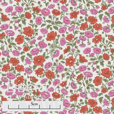 Liberty Tana Lawn / Freyja Daisy A  / 25cm