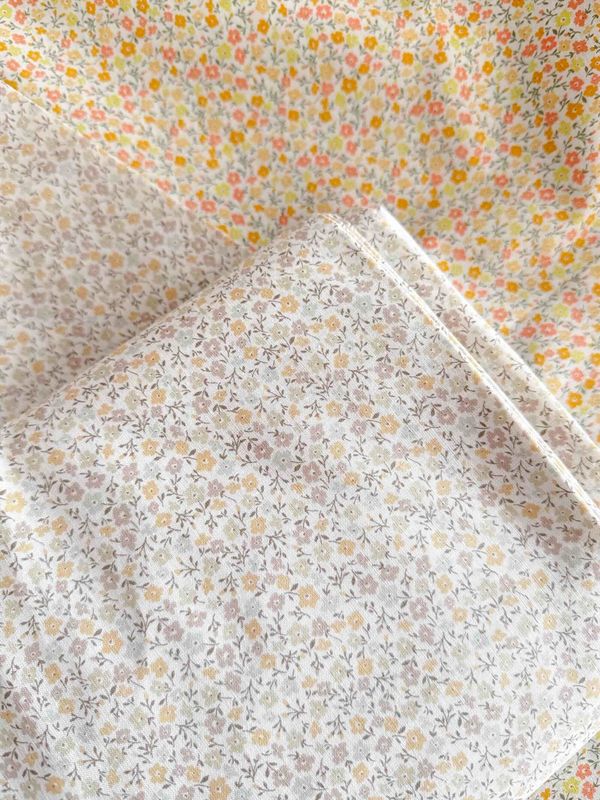 Fiore / Tiny Floral Print / Per 25cm